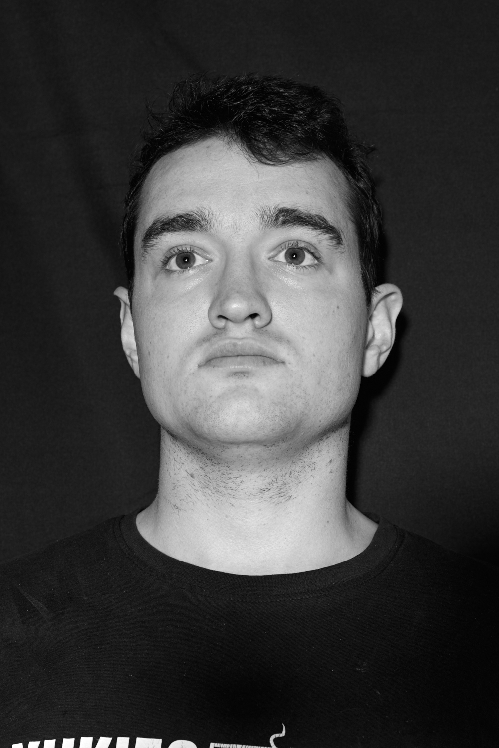 20250729 studio face loin 002